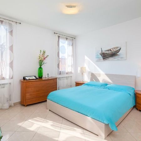 Most Convenient Apartment In Венеція Екстер'єр фото