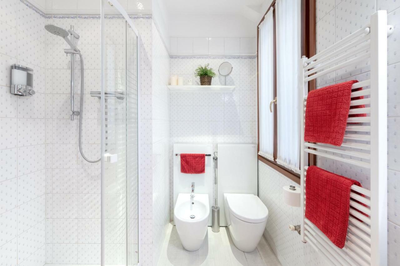 Most Convenient Apartment In Венеція Екстер'єр фото